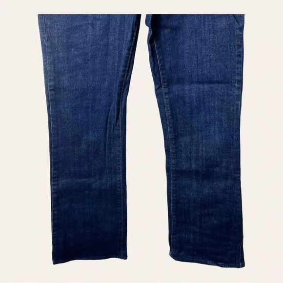 0409W. LEVI’S DEMI CURVE CLASSIC BOOTCUT DENIM JEANS SIZE 6/28 DARK‎ WASH COLOR - Picture 4 of 9